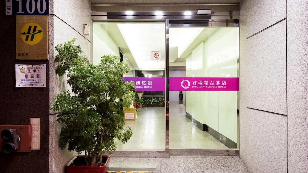 Zaw Jung Business Hotel Tajcshung Kültér fotó