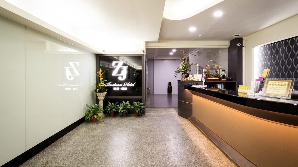 Zaw Jung Business Hotel Tajcshung Kültér fotó